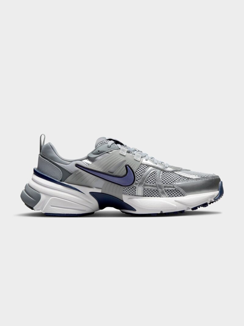 Men's Nike V2K Run Sneakers - Image 5